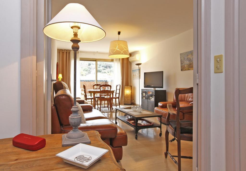 Appartement 6 Personnes Avec Terrasse Le Port Niza Habitación foto