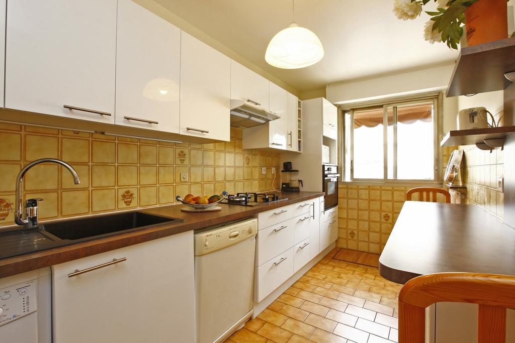 Appartement 6 Personnes Avec Terrasse Le Port Niza Habitación foto